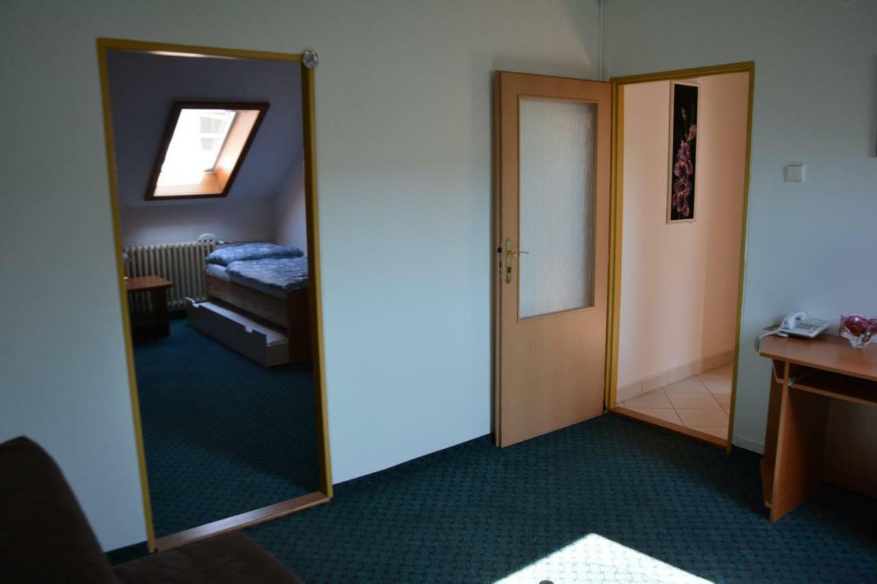 Hotel Nerudova Six Košice Exteriér fotografie
